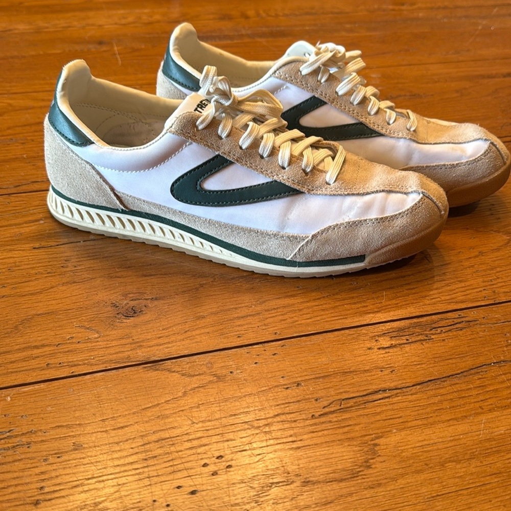 Women’s White/Green Tretorn Rawlins 2.0 vintage style Size 8